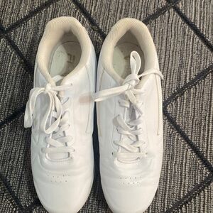 Women White Sneaker Size 9.